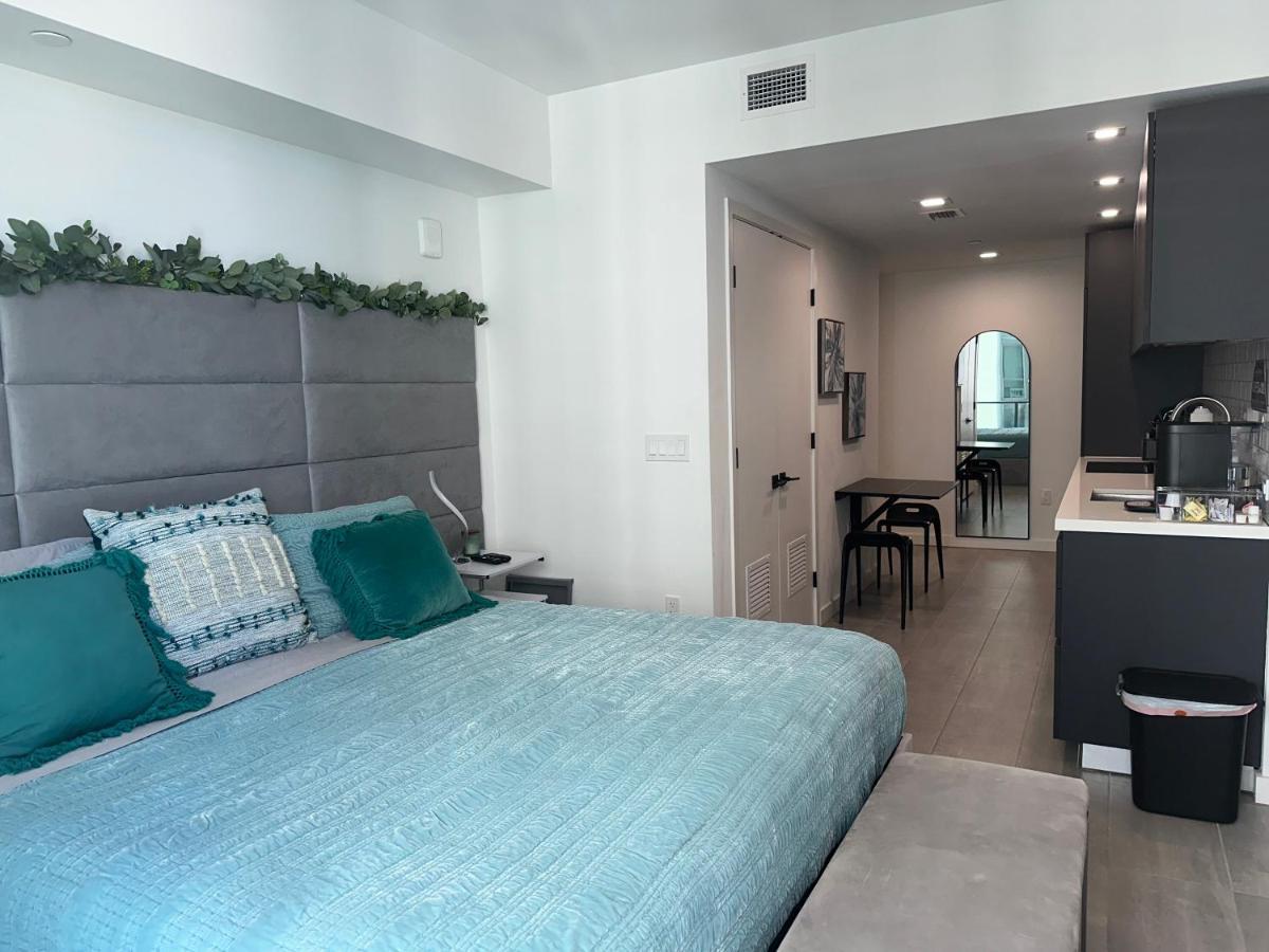 Comfortable Studio With King Bed And Queen Sofa-Bed 迈阿密 外观 照片